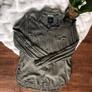 Army green American Eagle Boyfriend button down